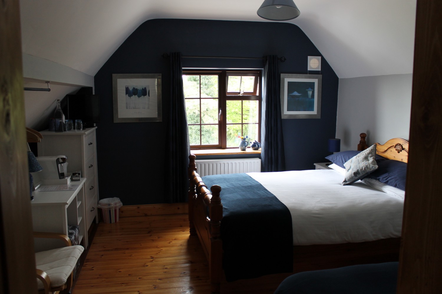 The Celtic B&B - Discover Lough Derg