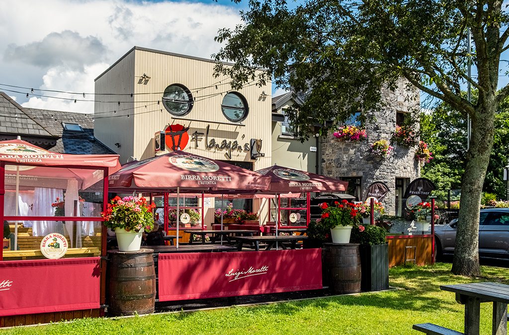 Flanagan’s On The Lake – Ballina