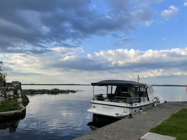 Brian Boru Boat tours
